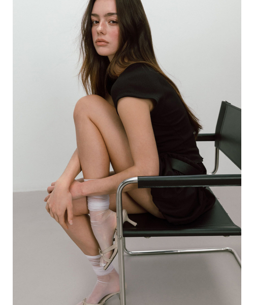 MOIFAIRE（モイフェア）の「CAP SLEEVE WAVE T-SHIRT / BLACK（Tシャツ/カットソー・レディース・ブラック・OS）」の4枚目の写真