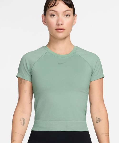 NIKE(ナイキ)の「ナイキ NIKE ナイキ NP DF SMLS S/S トップ(Tシャツ/カットソー・レディース・グリーン/チャコールグレー・S/M/L)」の1枚目の写真