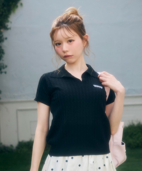 TITTY&CO.（ティティーアンドコー）の「ワンポイントロゴ入り半袖ニット（Tシャツ/カットソー・レディース・グレー/ベージュ/ブラック/アイボリー/ホワイト・FREE）」の18枚目の写真