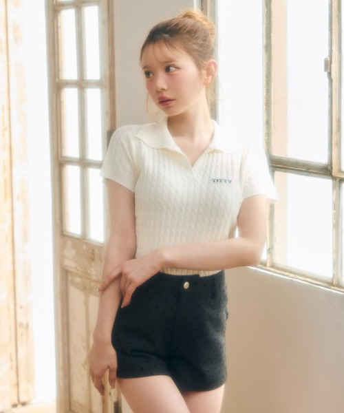 TITTY&CO.（ティティーアンドコー）の「ワンポイントロゴ入り半袖ニット（Tシャツ/カットソー・レディース・グレー/ベージュ/ブラック/アイボリー/ホワイト・FREE）」の15枚目の写真