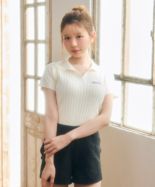 TITTY&CO.（ティティーアンドコー）の「ワンポイントロゴ入り半袖ニット（Tシャツ/カットソー・レディース・グレー/ベージュ/ブラック/アイボリー/ホワイト・FREE）」の14枚目の写真