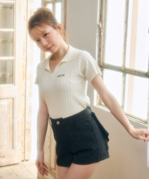 TITTY&CO.（ティティーアンドコー）の「ワンポイントロゴ入り半袖ニット（Tシャツ/カットソー・レディース・グレー/ベージュ/ブラック/アイボリー/ホワイト・FREE）」の13枚目の写真