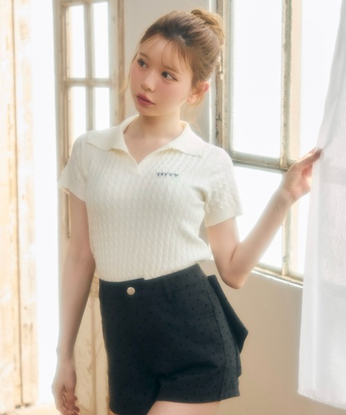 TITTY&CO.（ティティーアンドコー）の「ワンポイントロゴ入り半袖ニット（Tシャツ/カットソー・レディース・グレー/ベージュ/ブラック/アイボリー/ホワイト・FREE）」の10枚目の写真