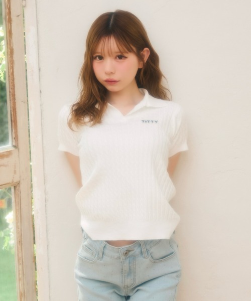 TITTY&CO.（ティティーアンドコー）の「ワンポイントロゴ入り半袖ニット（Tシャツ/カットソー・レディース・グレー/ベージュ/ブラック/アイボリー/ホワイト・FREE）」の9枚目の写真