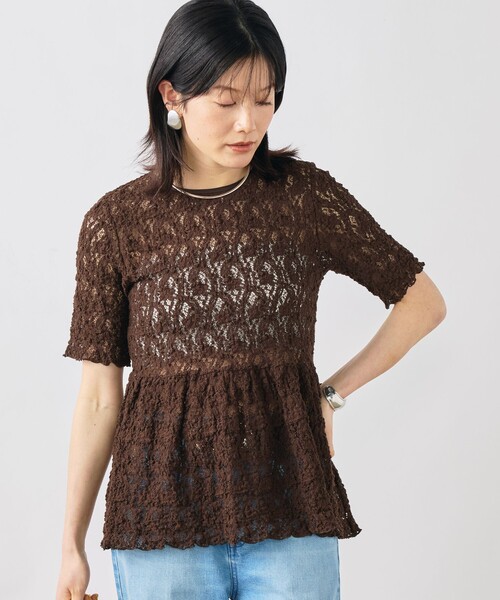 NOLLEY’S Sophi（ノーリーズソフィ）の「ウォッシャブルストレッチレースペプラム半袖プルオーバー（シャツ/ブラウス・レディース・ダークブラウン/ホワイト・38）」の14枚目の写真