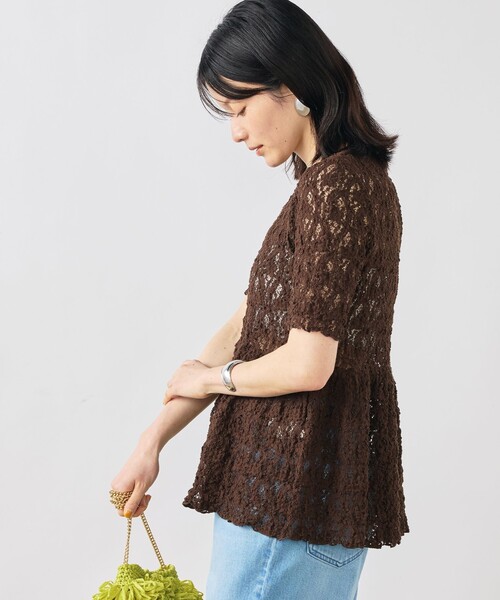 NOLLEY’S Sophi（ノーリーズソフィ）の「ウォッシャブルストレッチレースペプラム半袖プルオーバー（シャツ/ブラウス・レディース・ダークブラウン/ホワイト・38）」の15枚目の写真