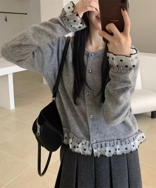 Ritzy(リッツィー)の「ドット柄 チュールデザイン スプリングニットカーディガン(カーディガン/ボレロ・レディース・ホワイト/グレー/ライトブルー/ブラック・FREE)」の3枚目の写真