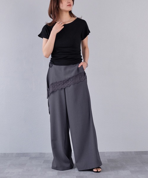 murea(ミュレア)の「レース裾アシンメトリーレイヤードルーズワイドパンツ(その他パンツ・レディース・ブラック/グレー・M/S)」の19枚目の写真