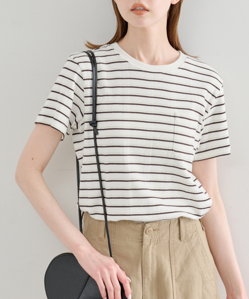 U by SPICK&SPAN(ユーバイスピックアンドスパン)の「ハリヌキリブマルチボーダーTシャツ(Tシャツ/カットソー・レディース・ブラウン/アイボリー・FREE)」の1枚目の写真