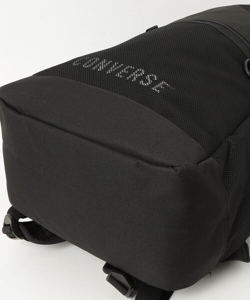 CONVERSE（コンバース）の「CONVERSE　CV SQUARE BIG BACK PACK（バックパック/リュック・レディース・ホワイト・FREE）」の3枚目の写真