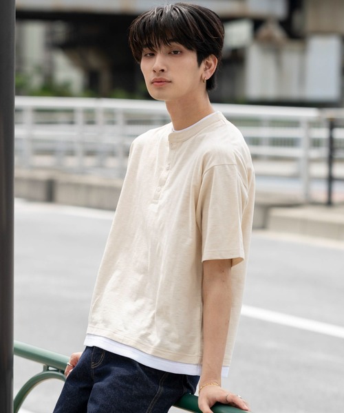WEGO(ウィゴー)の「WEGO/フェイクレイヤードヘンリーネックT(Tシャツ/カットソー・メンズ・ライトベージュ/ブラック・MEDIUM/LARGE)」の20枚目の写真