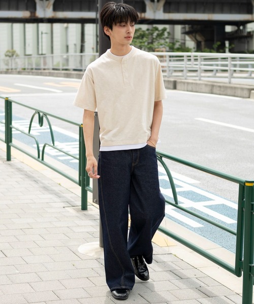 WEGO(ウィゴー)の「WEGO/フェイクレイヤードヘンリーネックT(Tシャツ/カットソー・メンズ・ライトベージュ/ブラック・MEDIUM/LARGE)」の5枚目の写真