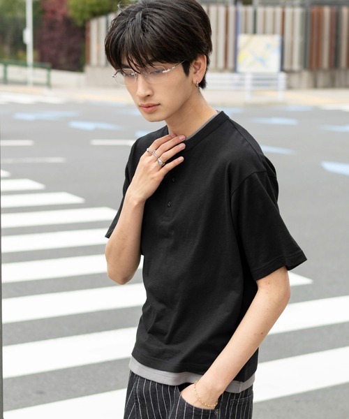 WEGO(ウィゴー)の「WEGO/フェイクレイヤードヘンリーネックT(Tシャツ/カットソー・メンズ・ライトベージュ/ブラック・MEDIUM/LARGE)」の10枚目の写真