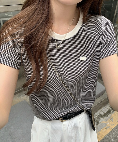 2ly2（トゥーリートゥー）の「ボーダーTシャツ レディース 配色ネック 半袖 カットソー 細ボーダー（Tシャツ/カットソー・レディース・ベージュ/ピンク/ブラック・FREE）」の18枚目の写真