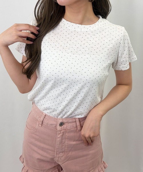 frunco(フランコ)の「【ZOZOTOWN限定】ハート総柄Tシャツ(Tシャツ/カットソー・レディース・ブルー/グレー/イエロー/ホワイト/グリーン・FREE)」の1枚目の写真