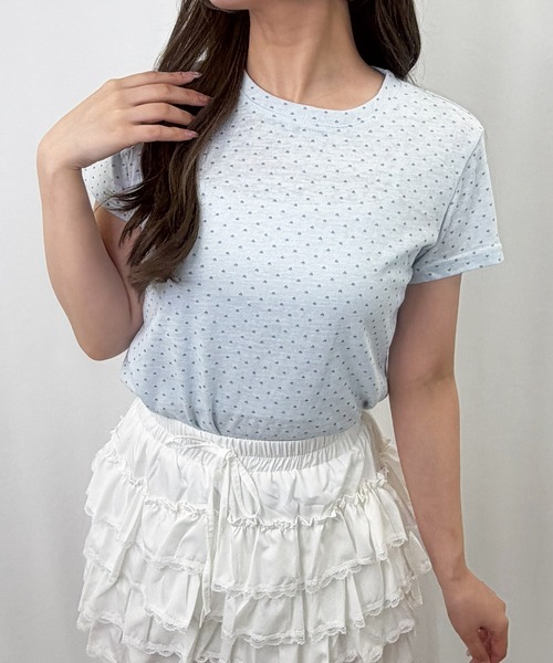 frunco(フランコ)の「【ZOZOTOWN限定】ハート総柄Tシャツ(Tシャツ/カットソー・レディース・ブルー/グレー/イエロー/ホワイト/グリーン・FREE)」の4枚目の写真