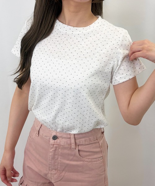 frunco(フランコ)の「【ZOZOTOWN限定】ハート総柄Tシャツ(Tシャツ/カットソー・レディース・ブルー/グレー/イエロー/ホワイト/グリーン・FREE)」の16枚目の写真
