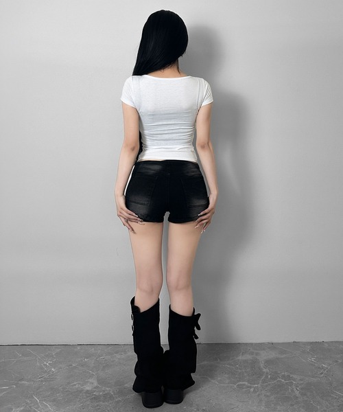 FOLLOWIN(フォロウィン)の「【4COLOR】くびれ見えレタリング コンパクトTシャツ(Tシャツ/カットソー・レディース・ホワイト/グレー/ピンク/ブラック・FREE)」の13枚目の写真
