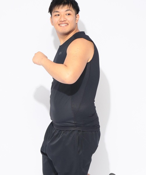 UNDER ARMOUR（アンダーアーマー）の「タンクトップ 夏 コンプレッション スリーブレス シャツ メンズ 大きいサイズ UA COOL アイソチル ノースリーブ シャツ トレーニング アウトドア UNDER ARMOUR アンダーアーマー（タンクトップ・メンズ・ブラック/グレー・3XL/4XL/5XL）」の20枚目の写真