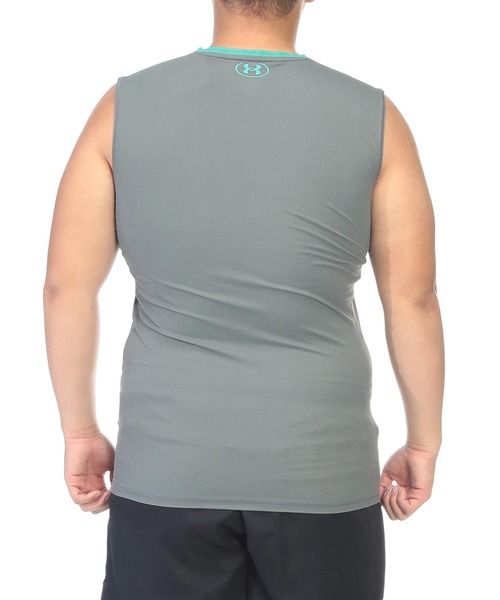 UNDER ARMOUR（アンダーアーマー）の「タンクトップ 夏 コンプレッション スリーブレス シャツ メンズ 大きいサイズ UA COOL アイソチル ノースリーブ シャツ トレーニング アウトドア UNDER ARMOUR アンダーアーマー（タンクトップ・メンズ・ブラック/グレー・3XL/4XL/5XL）」の9枚目の写真