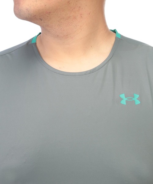 UNDER ARMOUR（アンダーアーマー）の「タンクトップ 夏 コンプレッション スリーブレス シャツ メンズ 大きいサイズ UA COOL アイソチル ノースリーブ シャツ トレーニング アウトドア UNDER ARMOUR アンダーアーマー（タンクトップ・メンズ・ブラック/グレー・3XL/4XL/5XL）」の8枚目の写真