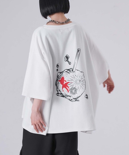 狐独(コドク)の「金魚刺繍スムースプリントT(Tシャツ/カットソー・メンズ・ブラック/オフホワイト・MEDIUM/LARGE)」の2枚目の写真