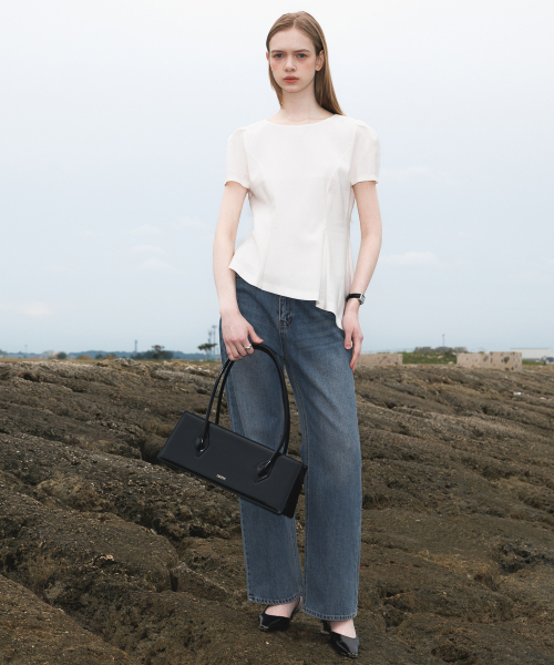DEHEVE（デヘヴェ）の「Unbalance Frill Blouse [Ivory]（シャツ/ブラウス・レディース・アイボリー・SMALL/MEDIUM）」の5枚目の写真