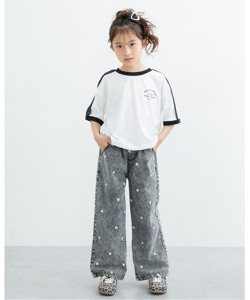 QUNTSTYLE（キュントスタイル）の「ハート刺しゅうデニムワイドパンツ（デニムパンツ・キッズ・ブラック/ネイビー/サックスブルー・150/140/130/120/110/100/160）」の8枚目の写真