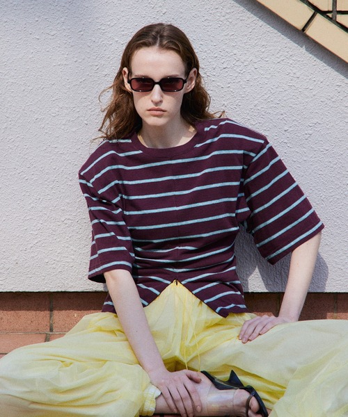 MAISON SPECIAL(メゾンスペシャル)の「Power Shoulder T-Shirt/パワショルTシャツ(Tシャツ/カットソー・レディース・チャコールグレー/ブラウン/ホワイト・FREE)」の3枚目の写真