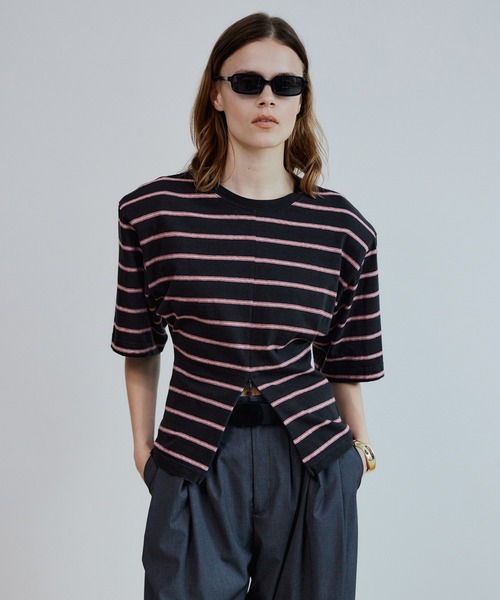 MAISON SPECIAL(メゾンスペシャル)の「Power Shoulder T-Shirt/パワショルTシャツ(Tシャツ/カットソー・レディース・チャコールグレー/ブラウン/ホワイト・FREE)」の5枚目の写真