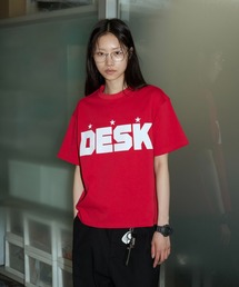WHO'S WHO gallery（フーズフーギャラリー）の「【OFFICE SERVICES】 DESK TEE（Tシャツ/カットソー）」