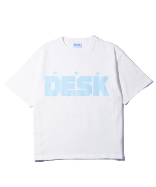 WHO'S WHO gallery(フーズフーギャラリー)の「【OFFICE SERVICES】 DESK TEE(Tシャツ/カットソー・レディース・ホワイト/レッド/サックスブルー・SMALL/MEDIUM)」の1枚目の写真