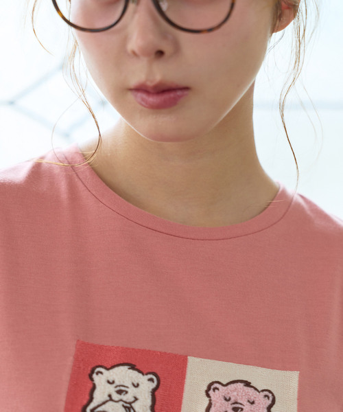 cross marche(クロスマルシェ)の「【サンドイッチハウスメルヘン】サガラ刺繍アートメルるん♪半袖Tシャツ(Tシャツ/カットソー・レディース・チャコール/ピンク・M/LL/L)」の4枚目の写真