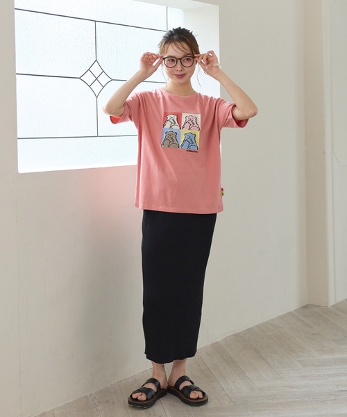cross marche(クロスマルシェ)の「【サンドイッチハウスメルヘン】サガラ刺繍アートメルるん♪半袖Tシャツ(Tシャツ/カットソー・レディース・チャコール/ピンク・M/LL/L)」の7枚目の写真