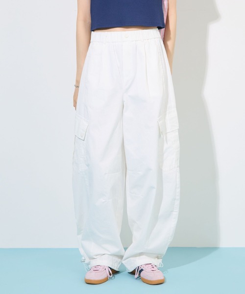 ABYS(アビス)の「バルーンシルエットカーゴパンツ(カーゴパンツ・レディース・ホワイト/ネイビー/チャコールグレー・SMALL/MEDIUM/LARGE)」の18枚目の写真