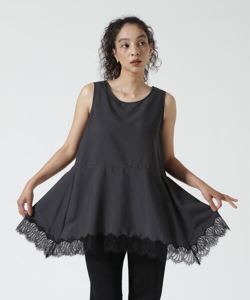 CHIGNON(シニヨン)の「CHIGNON(シニヨン)ヘムレースサテンタンク(タンクトップ・レディース・ブラック/ホワイト系2・F)」の2枚目の写真