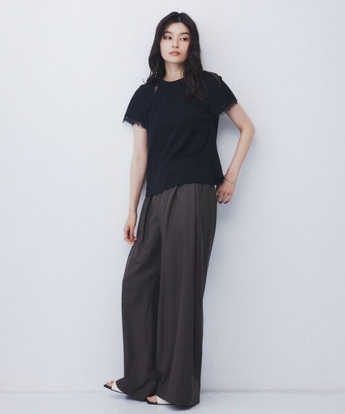 UNITED TOKYO(ユナイテッドトウキョウ)の「【新作】ショルダーレースTEE|ウォッシャブル/透け防止/ストレッチ/シアー(Tシャツ/カットソー・レディース・アイボリー/ブラック・FREE)」の9枚目の写真