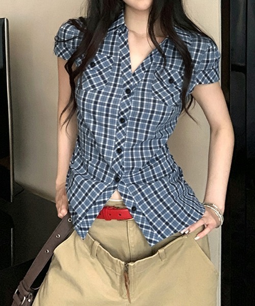 Miniministore(ミニミニストア)の「シャーリングブラウスチェック柄シャツ半袖(シャツ/ブラウス・レディース・ブルー/ピンク・L/M)」の3枚目の写真