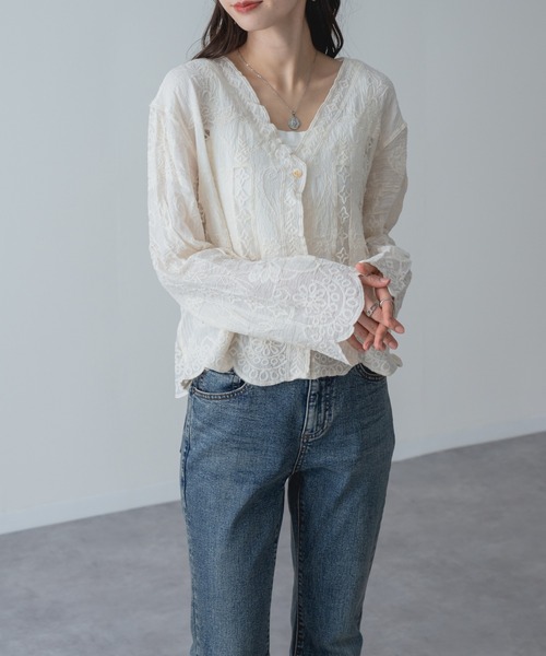 refinedworks(リファインドワークス)の「【refinedworks】大人可愛い ショート 丈 レース ブラウス(シャツ/ブラウス・レディース・アイボリー/ホワイト・FREE)」の5枚目の写真