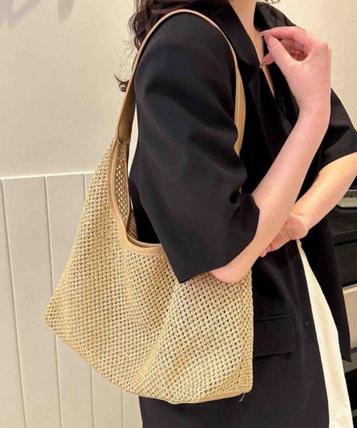 Mignonjour（ミニョンジュール）の「FReePLACe/かご編み風　ショルダーバッグ X12885（ショルダーバッグ・レディース・ホワイト/ブラック/ベージュ/ブラウン・FREE）」の4枚目の写真