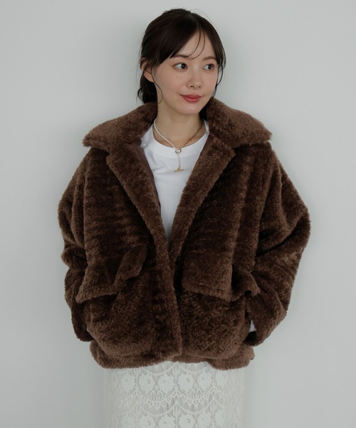 AMUU. PRECIEUSE(アムープレシューズ)の「2wayラビットファーブルゾン(ブルゾン・レディース・ブラウン/チャコールグレー/アイボリー・FREE)」の3枚目の写真