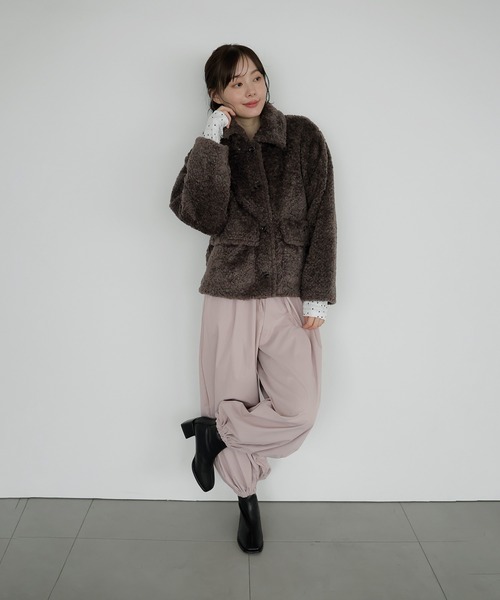 AMUU. PRECIEUSE(アムープレシューズ)の「2wayラビットファーブルゾン(ブルゾン・レディース・ブラウン/チャコールグレー/アイボリー・FREE)」の19枚目の写真