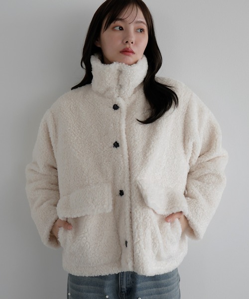 AMUU. PRECIEUSE(アムープレシューズ)の「2wayラビットファーブルゾン(ブルゾン・レディース・ブラウン/チャコールグレー/アイボリー・FREE)」の4枚目の写真