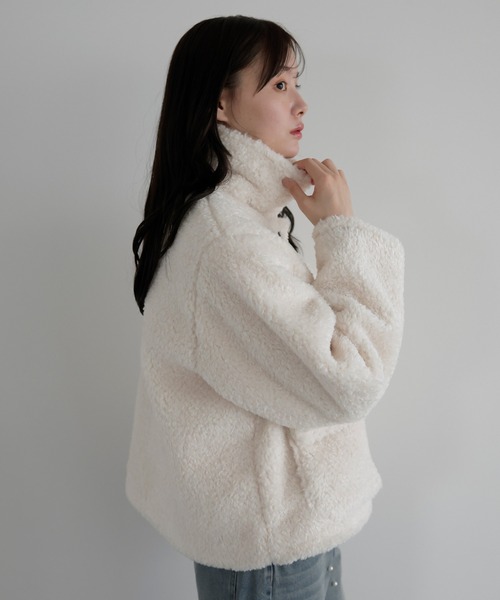 AMUU. PRECIEUSE(アムープレシューズ)の「2wayラビットファーブルゾン(ブルゾン・レディース・ブラウン/チャコールグレー/アイボリー・FREE)」の5枚目の写真