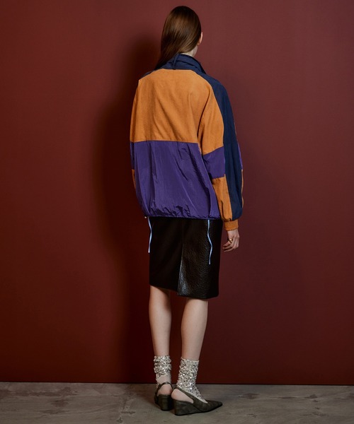 MAISON SPECIAL(メゾンスペシャル)の「Multicolor Bow-Tie Anorak/マルチカラーボウタイアノラック(ブルゾン・レディース・キャメル/グリーン・FREE)」の5枚目の写真