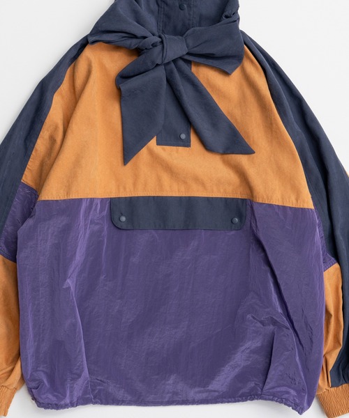 MAISON SPECIAL(メゾンスペシャル)の「Multicolor Bow-Tie Anorak/マルチカラーボウタイアノラック(ブルゾン・レディース・キャメル/グリーン・FREE)」の16枚目の写真