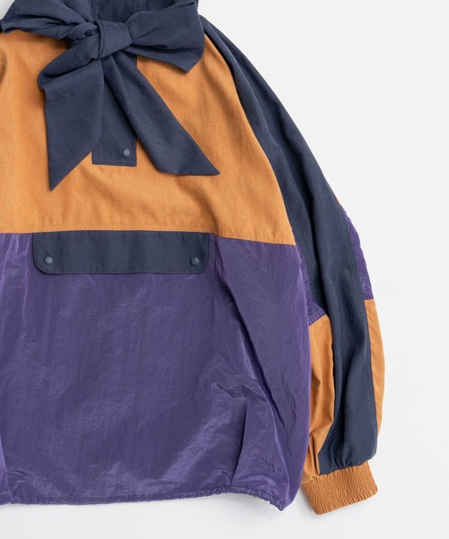 MAISON SPECIAL(メゾンスペシャル)の「Multicolor Bow-Tie Anorak/マルチカラーボウタイアノラック(ブルゾン・レディース・キャメル/グリーン・FREE)」の17枚目の写真