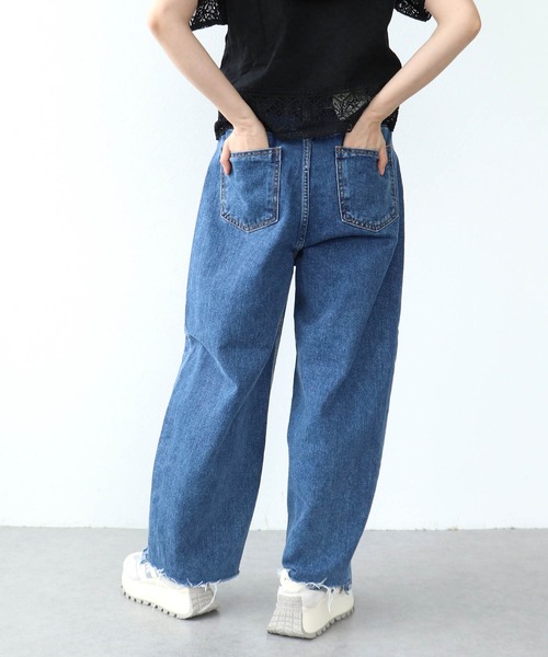 Cepica(セピカ)の「アシメカットオフデニムパンツ(デニムパンツ・レディース・ネイビー・FREE)」の4枚目の写真