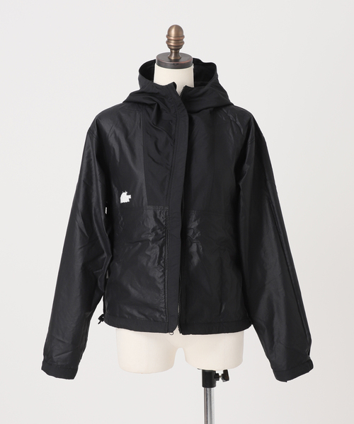 THE NORTH FACE(ザノースフェイス)の「《追加2》【THE NORTH FACE/ ザノースフェイス】Short Compact Jacket(ナイロンジャケット・レディース・チャコールグレー/ブラック/ベージュ・LARGE)」の22枚目の写真