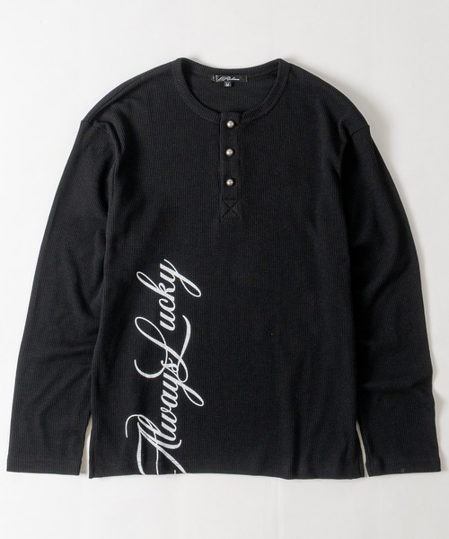 JOHN'S CLOSET(ジョンズクローゼット)の「【31】レタリングロゴ ワッフルヘンリーネック Tシャツ ソリッド/ピグメント(Tシャツ/カットソー・メンズ・レッド/ブラック系2/ホワイト系1/ブラック系1/チャコールグレー/ホワイト系2/アイボリー・SMALL/MEDIUM/LARGE)」の5枚目の写真
